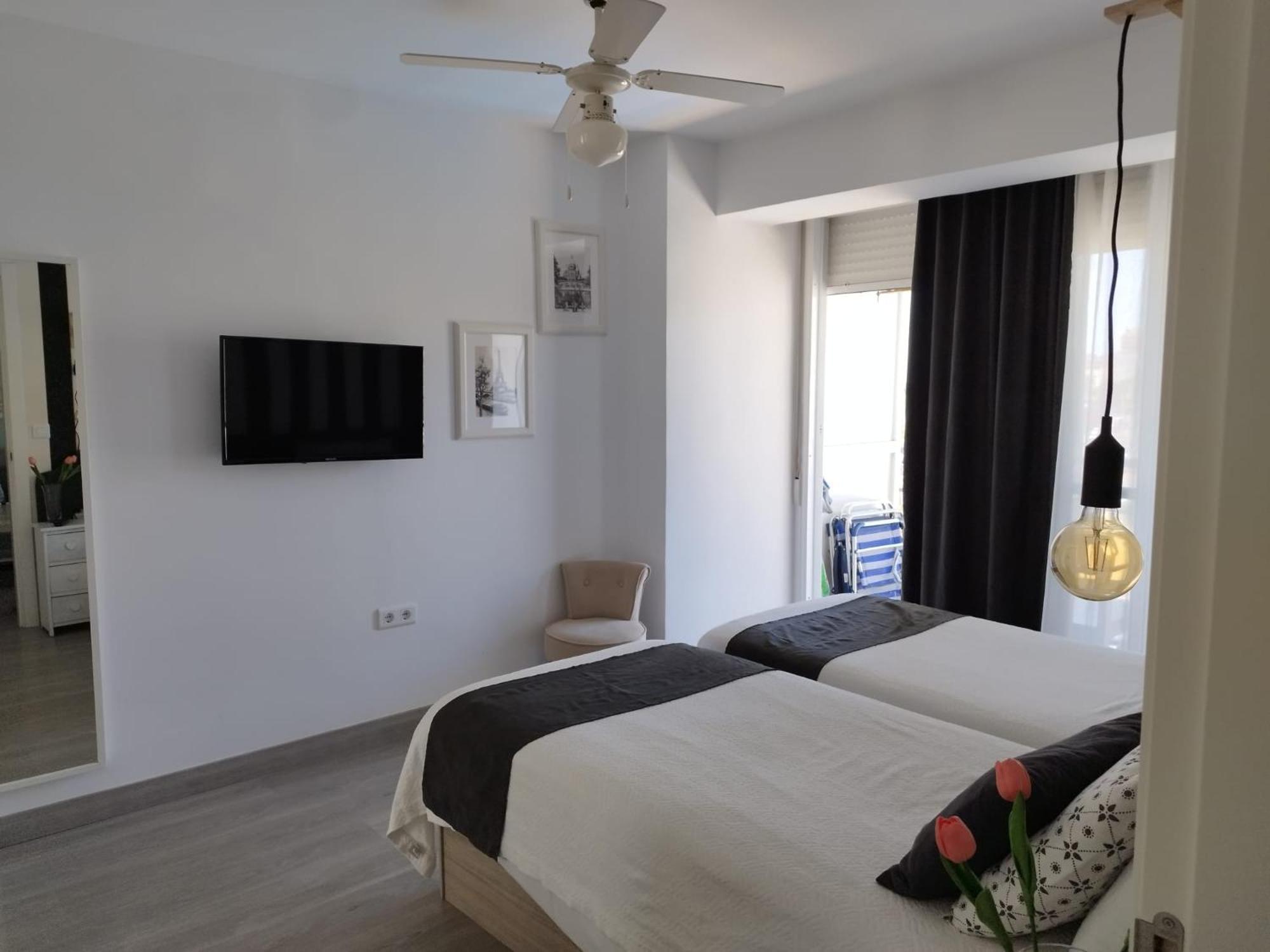 Apartmán M1 403 Frontal Al Mar Vistas Terraza Y Wifi Benalmádena Exteriér fotografie
